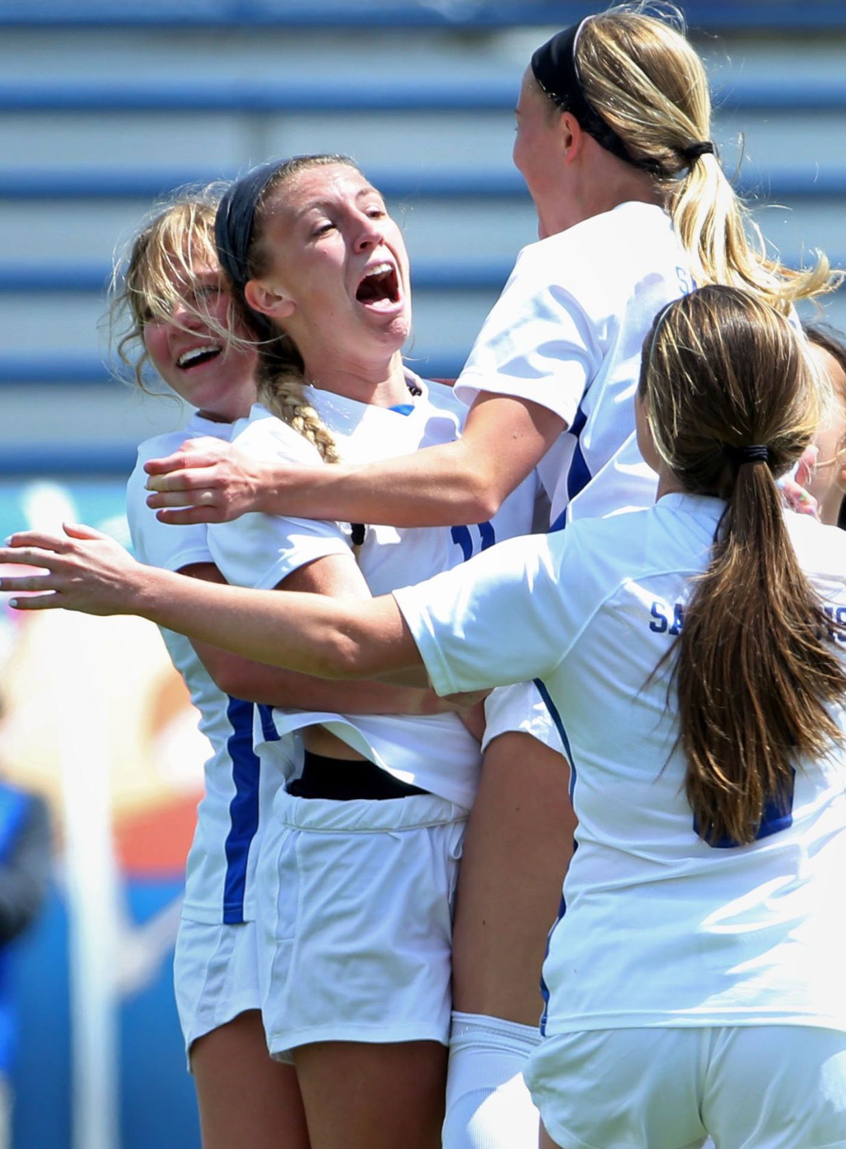 St. Louis University 3, Dayton 0
